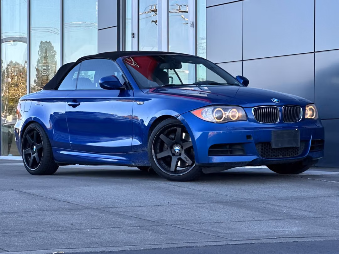 2010 BMW 1 Series 135i - Image 3
