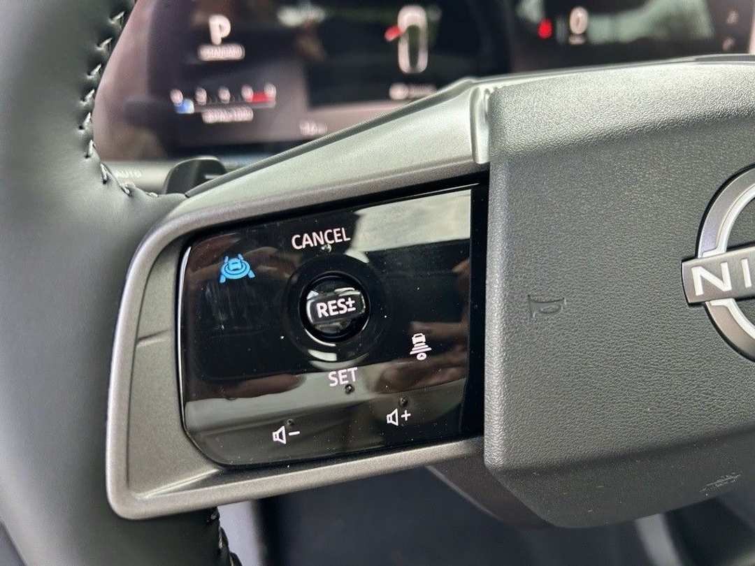2025 Nissan Murano SL - Photo 12