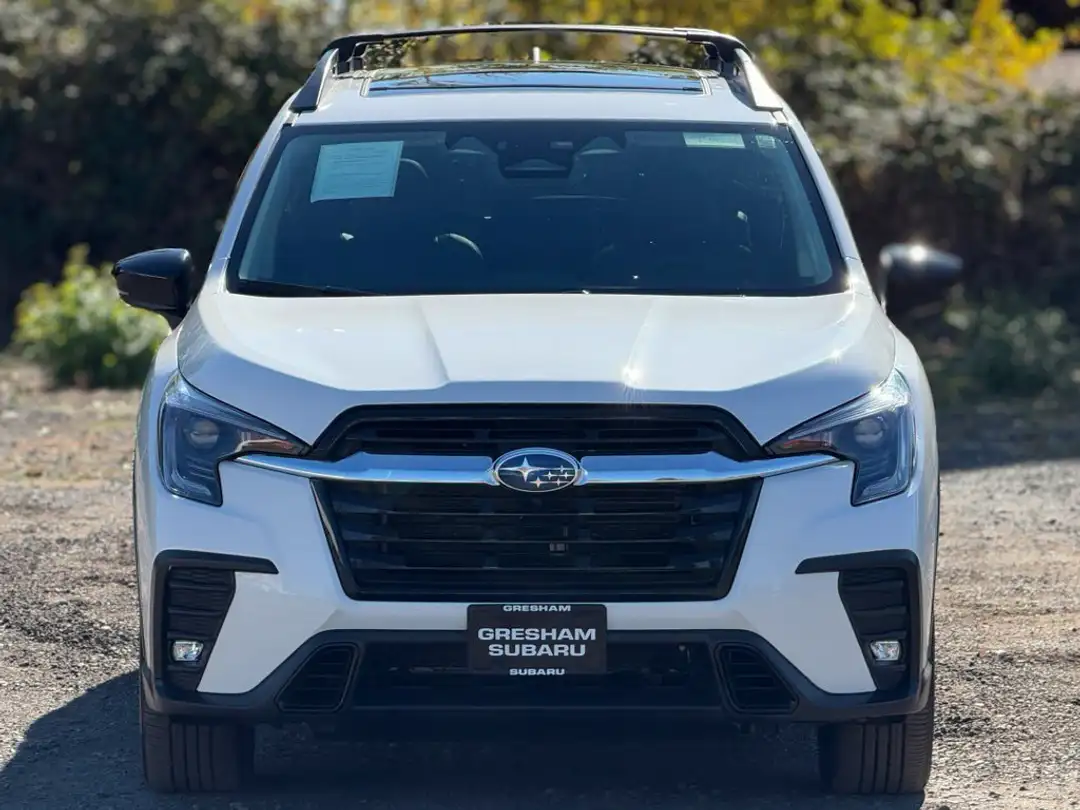 2025 Subaru Ascent Limited - Image 2