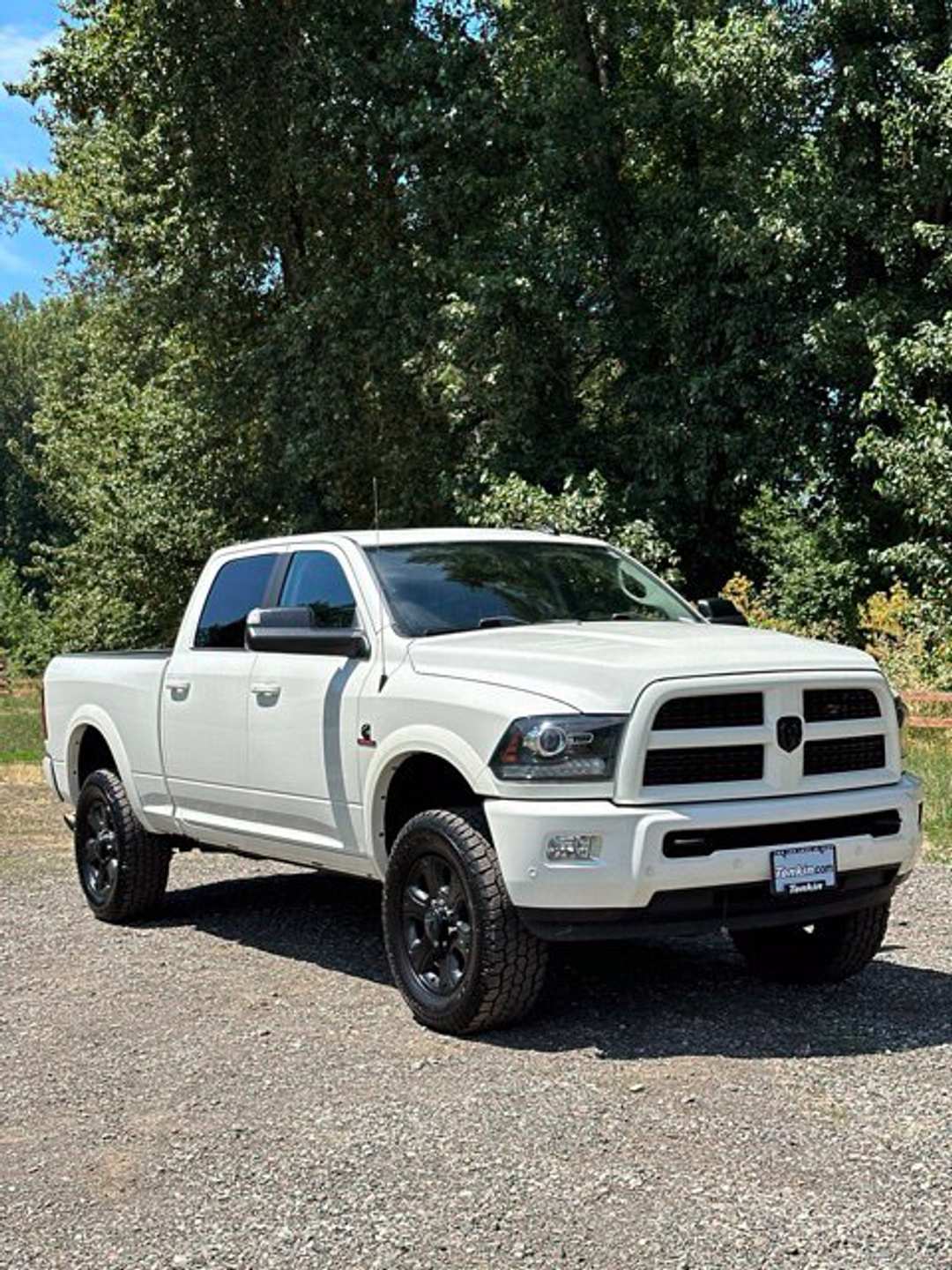2016 Ram 2500 Laramie - Image 2