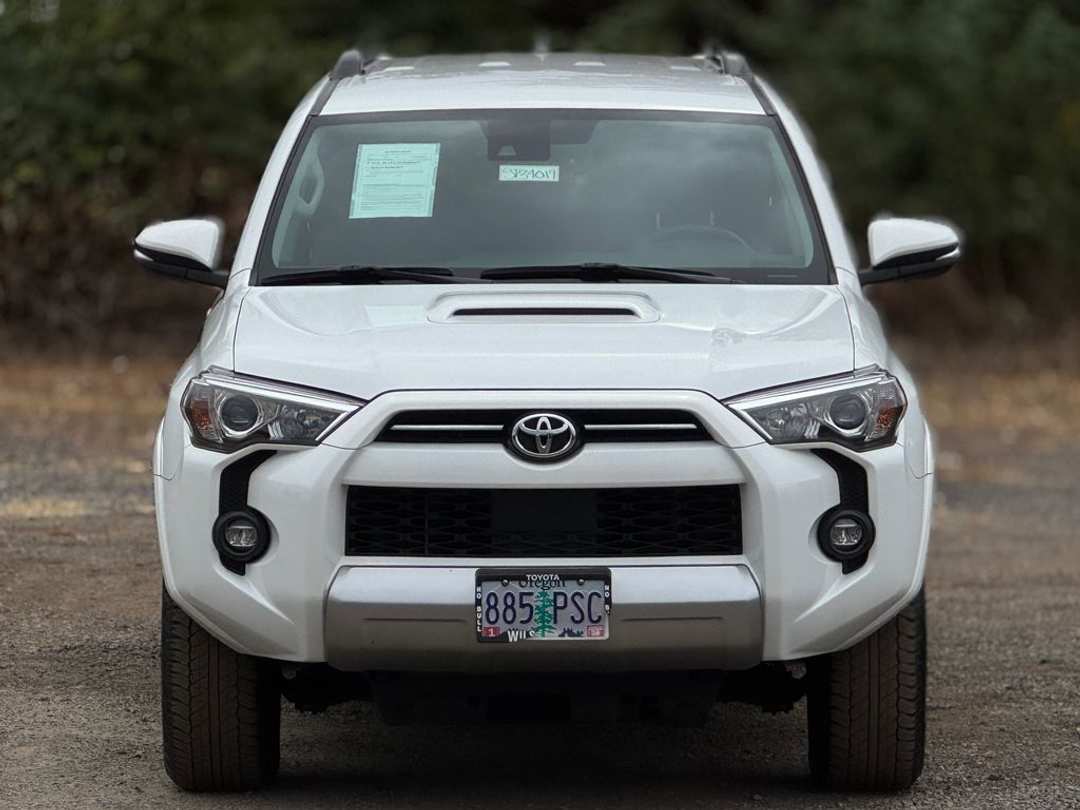 2024 Toyota 4Runner TRD OffRoad Premium - Image 2