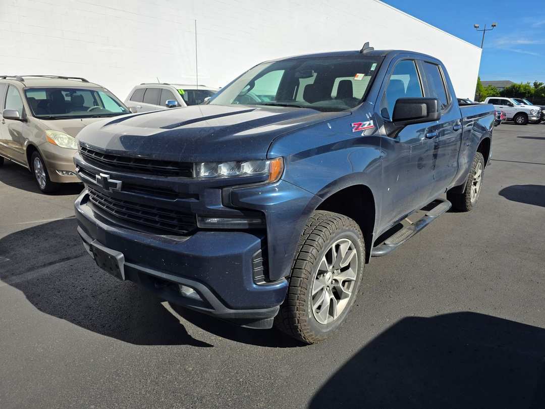 2020 Chevrolet Silverado 1500 RST - Image 2