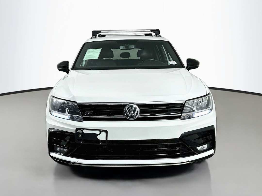 2020 Volkswagen Tiguan 2.0T SE RLine Black - Image 2
