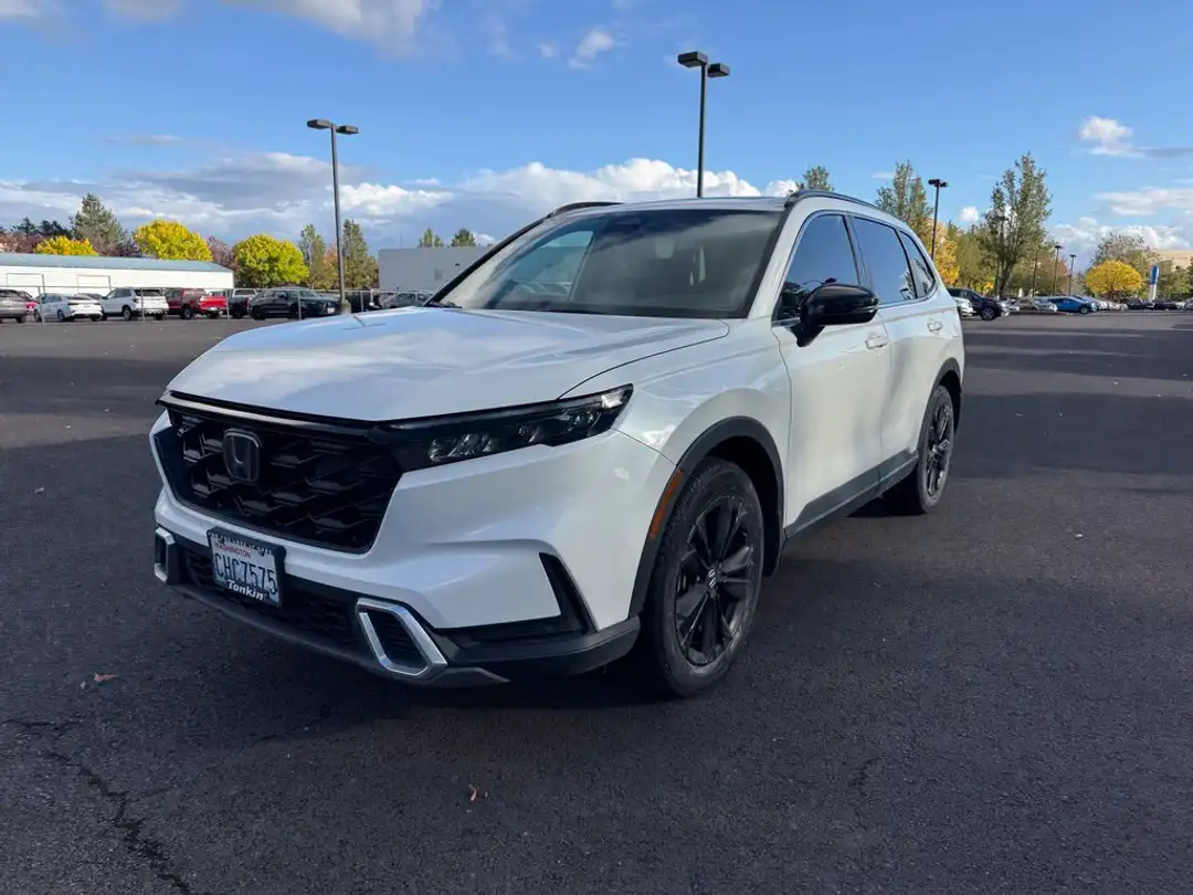 2023 Honda Cr-V Hybrid Sport Touring - Image 3