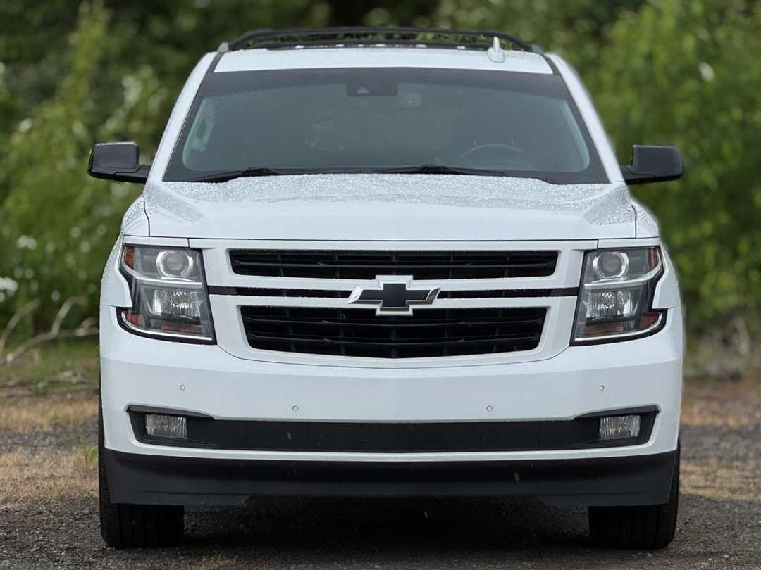 2018 Chevrolet Tahoe Premier - Image 2