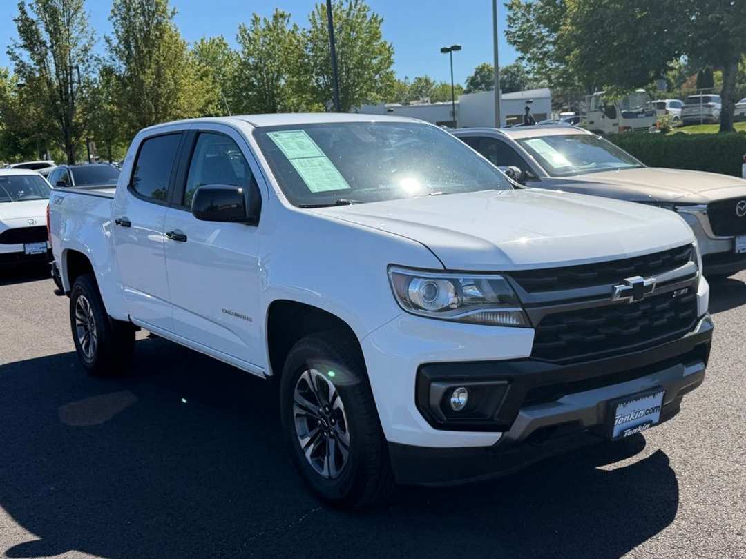 2022 Chevrolet Colorado Z71 - Image 2
