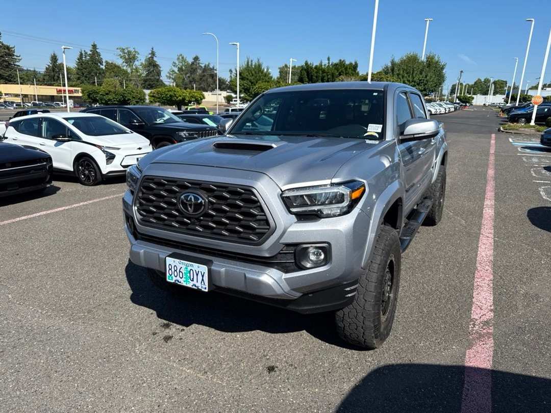 2021 Toyota Tacoma TRD Sport - Image 3