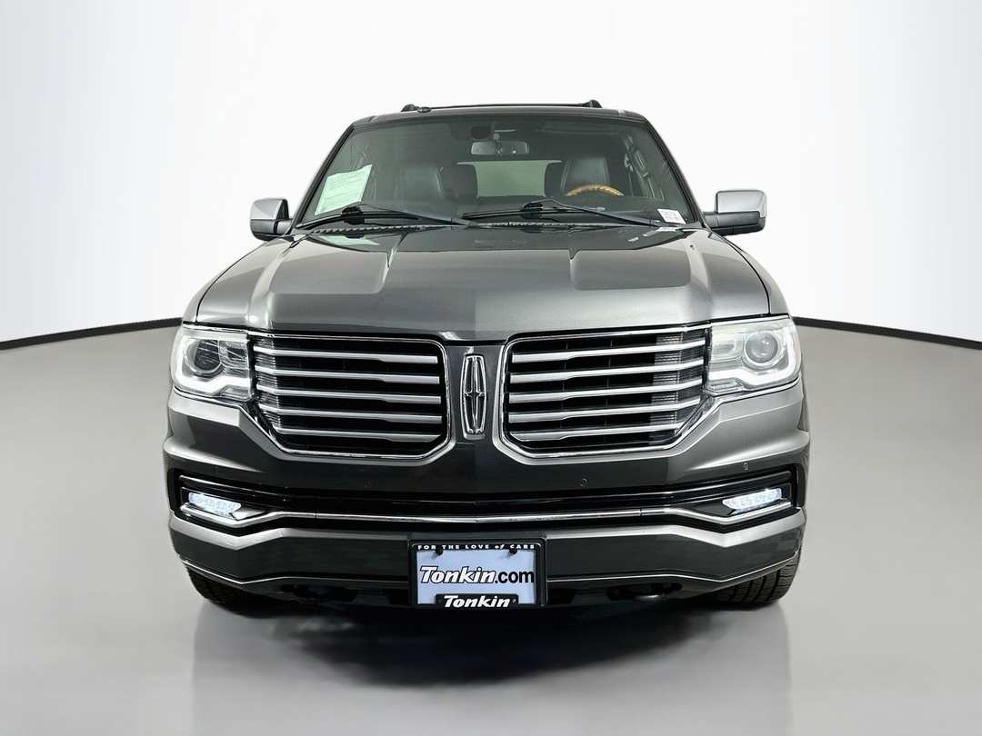 2015 Lincoln Navigator Base - Image 2
