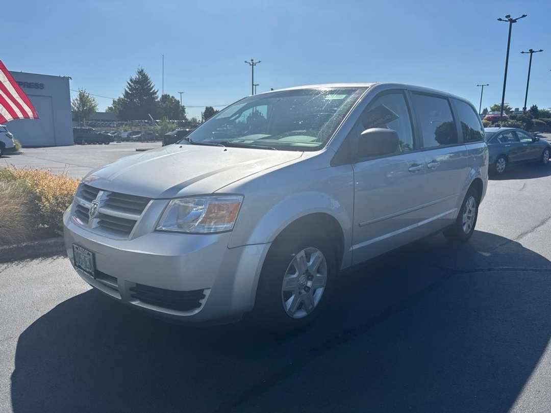2009 Dodge Grand Caravan SE - Image 2