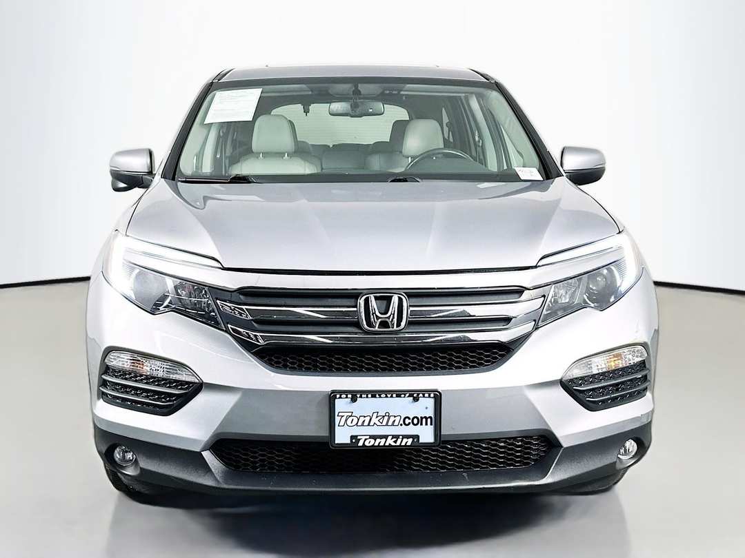 2017 Honda Pilot EXL - Image 2