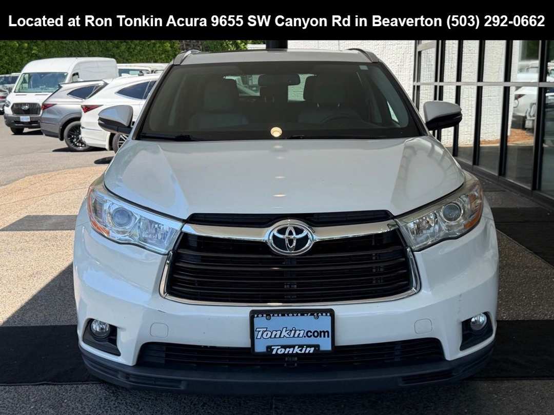 2016 Toyota Highlander XLE V6 - Image 3