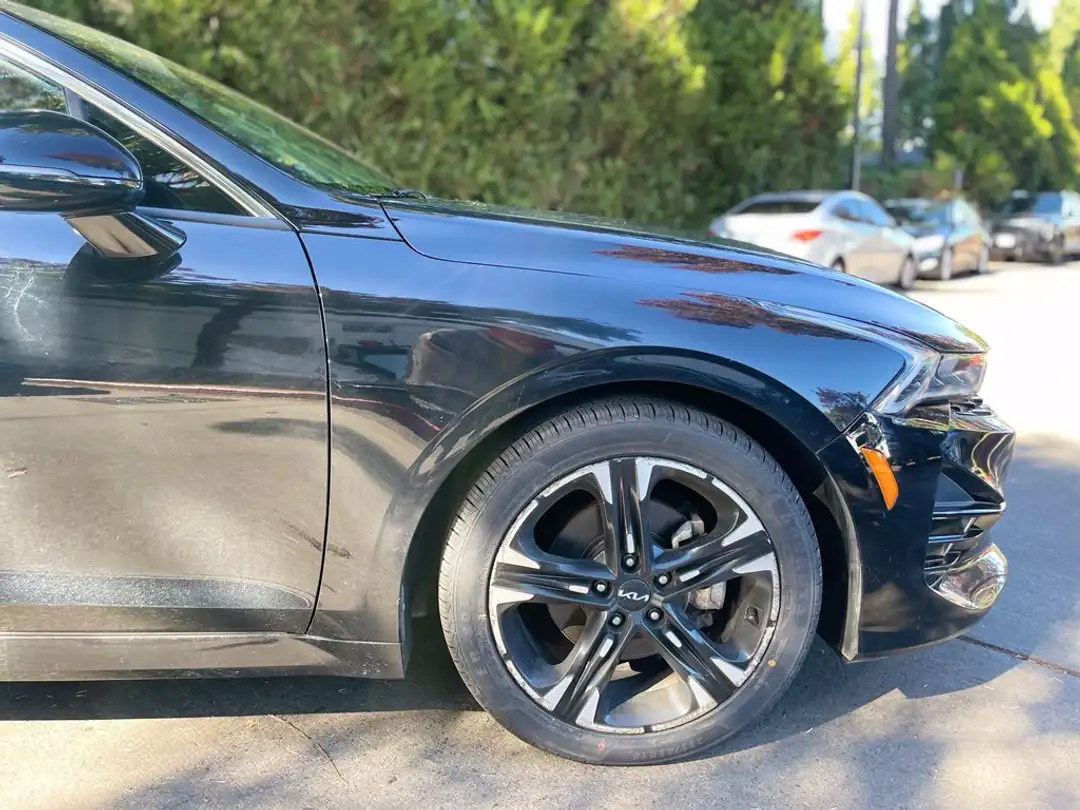 2022 Kia K5 GTLine - Image 2