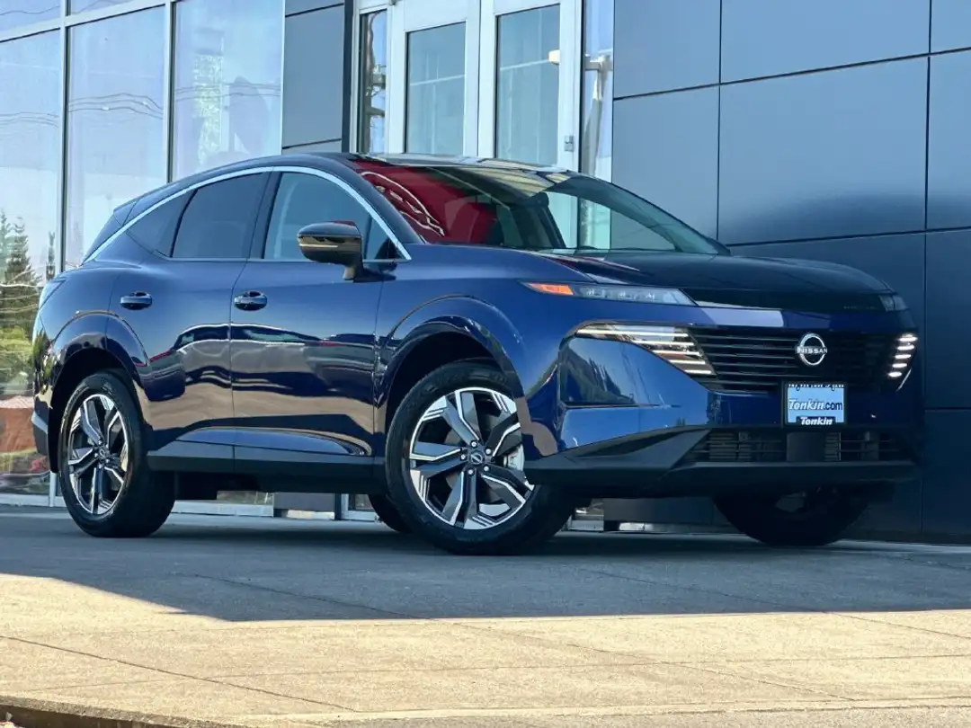 2025 Nissan Murano SL - Image 2