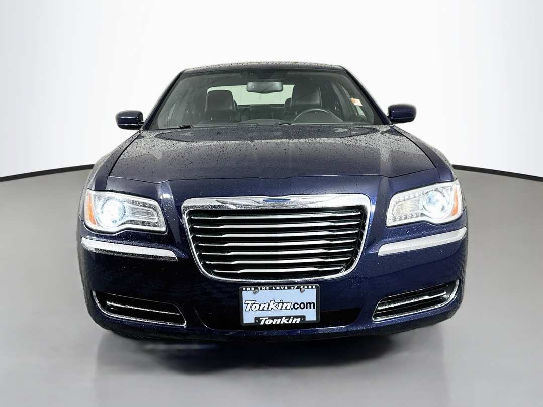 2013 Chrysler 300 Base - Image 2