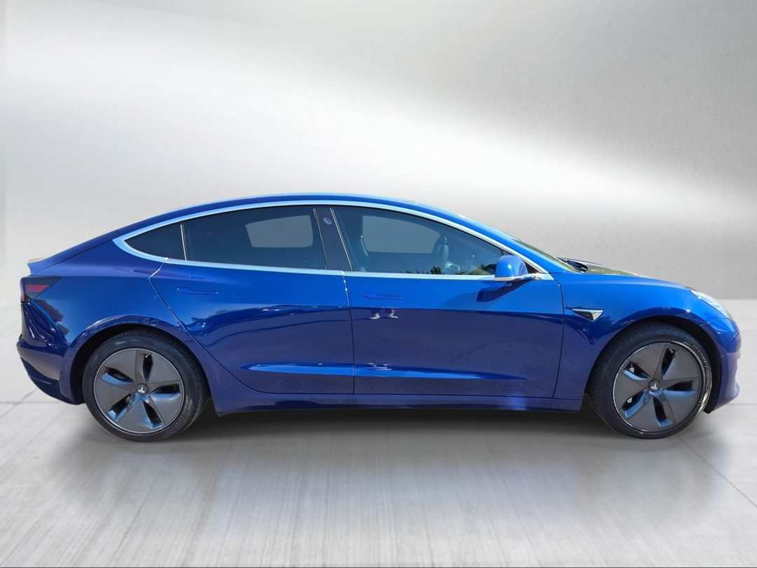 2019 Tesla Model 3 Long Range - Image 2