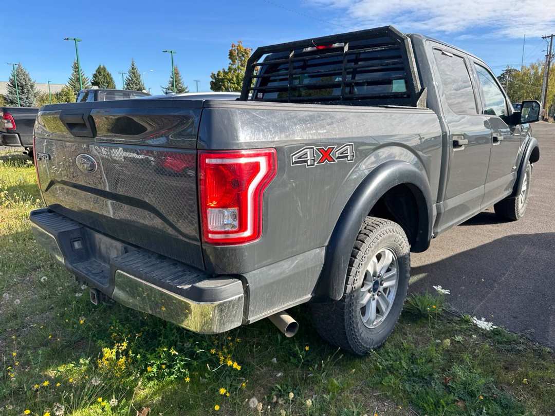 2017 Ford F-150 XLT - Image 3