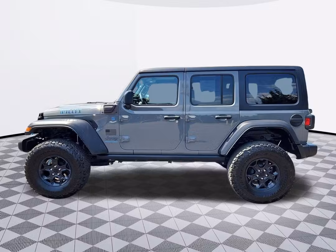 2023 Jeep Wrangler Willys 4xe - Image 3