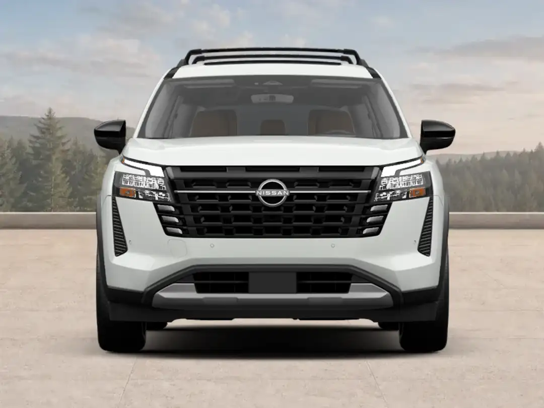 2026 Nissan Pathfinder Platinum - Image 2