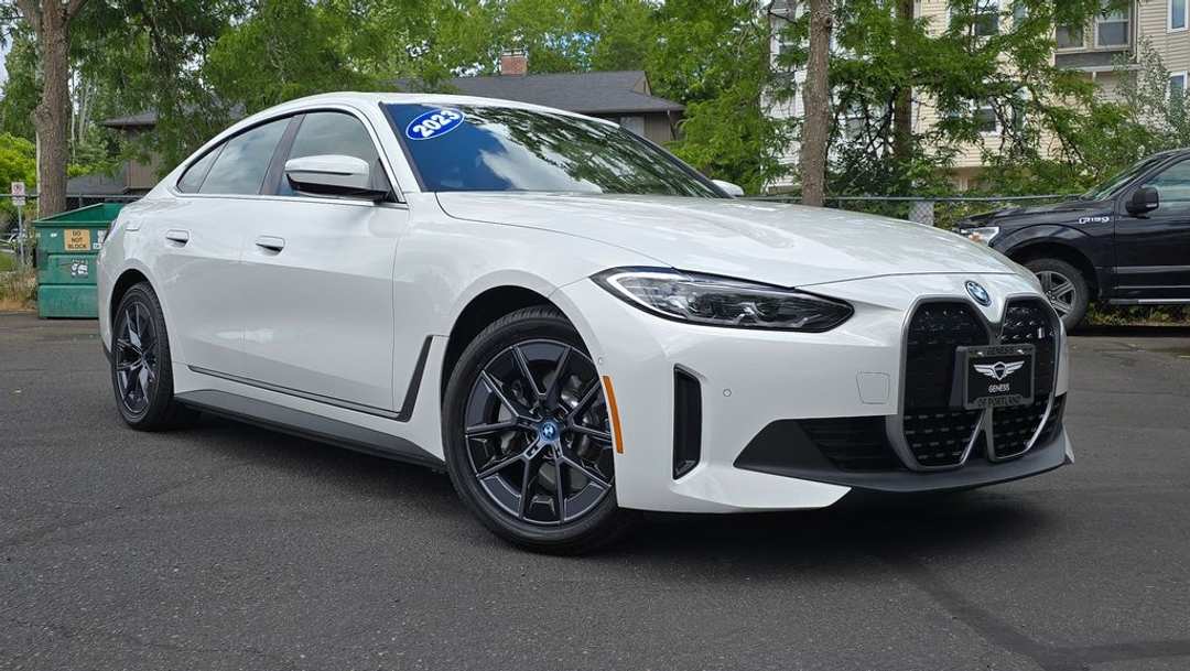 2023 BMW I4 eDrive40 - Image 2