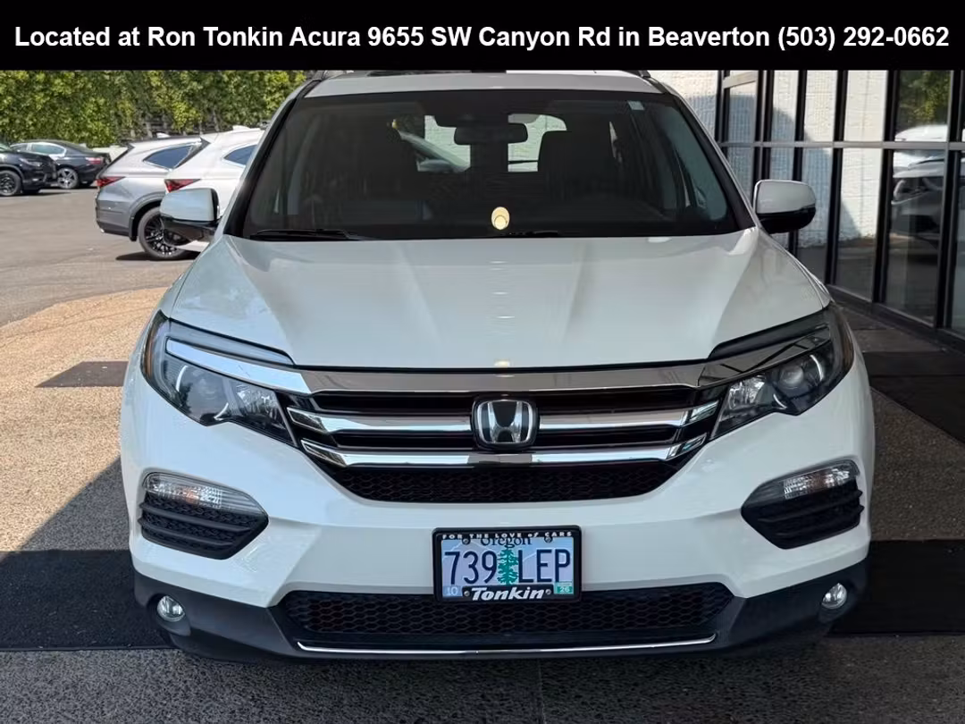 2018 Honda Pilot Touring - Image 3