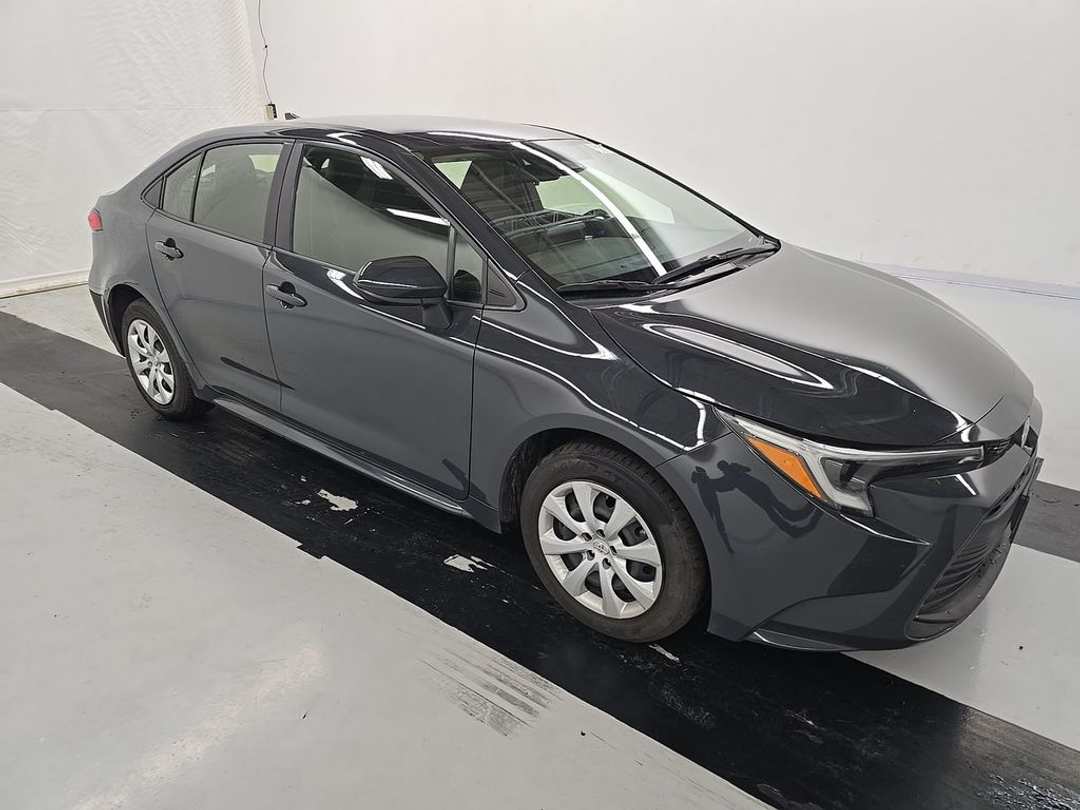 2023 Toyota Corolla Hybrid - Image 2