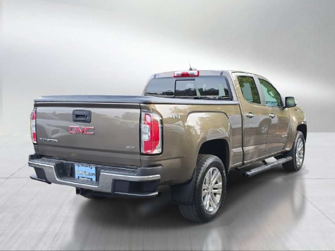 2016 GMC Canyon SLT - Image 3