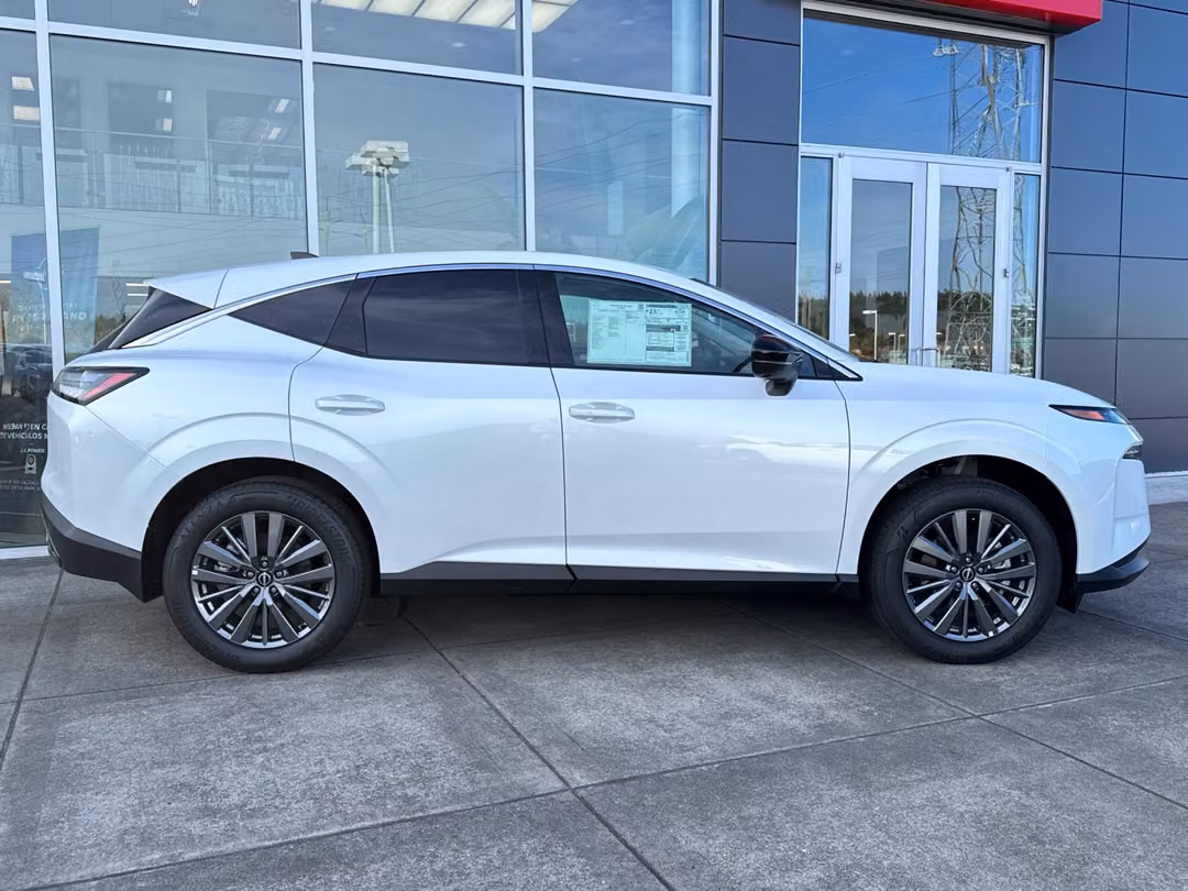 2026 Nissan Murano SL - Image 3