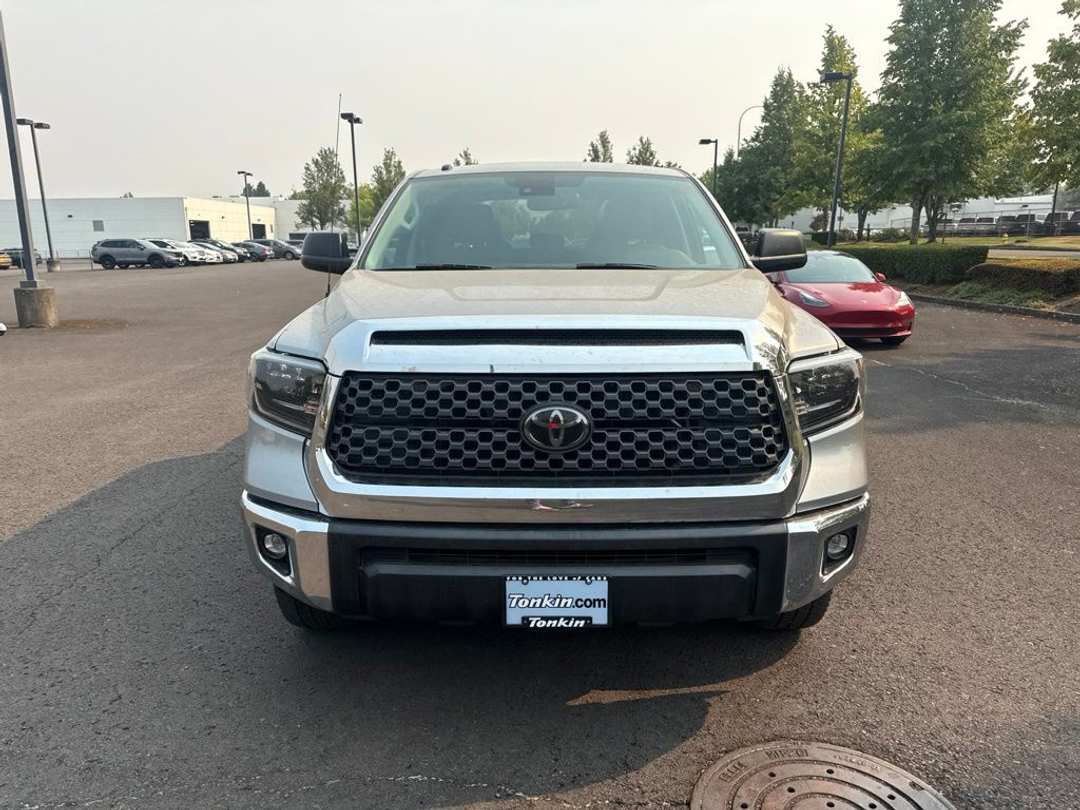 2019 Toyota Tundra SR5 - Image 2