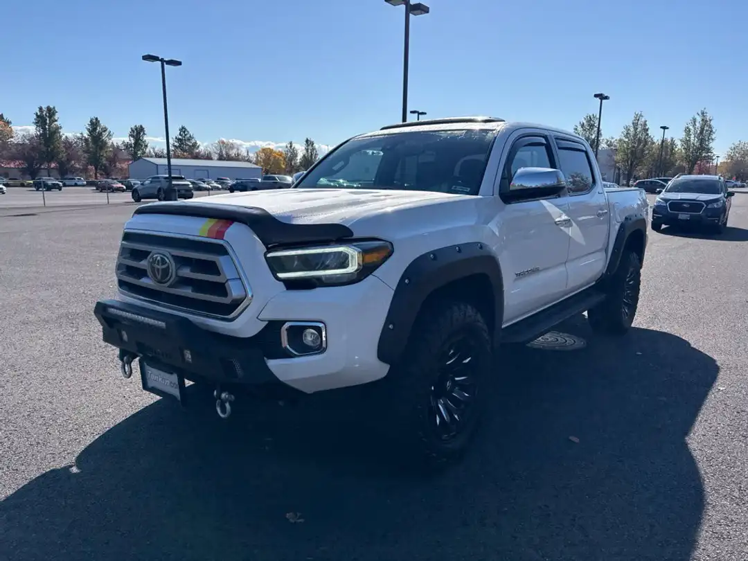 2020 Toyota Tacoma Limited - Image 3