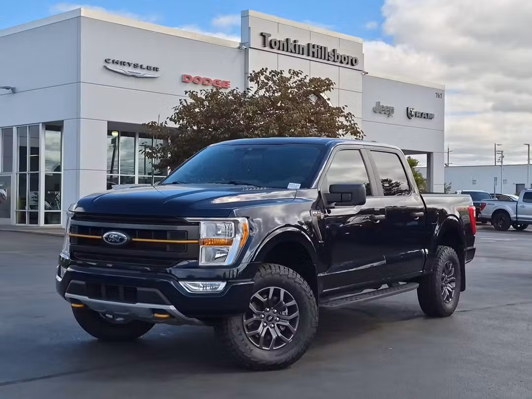 2022 Ford F-150 XLT - Image 2