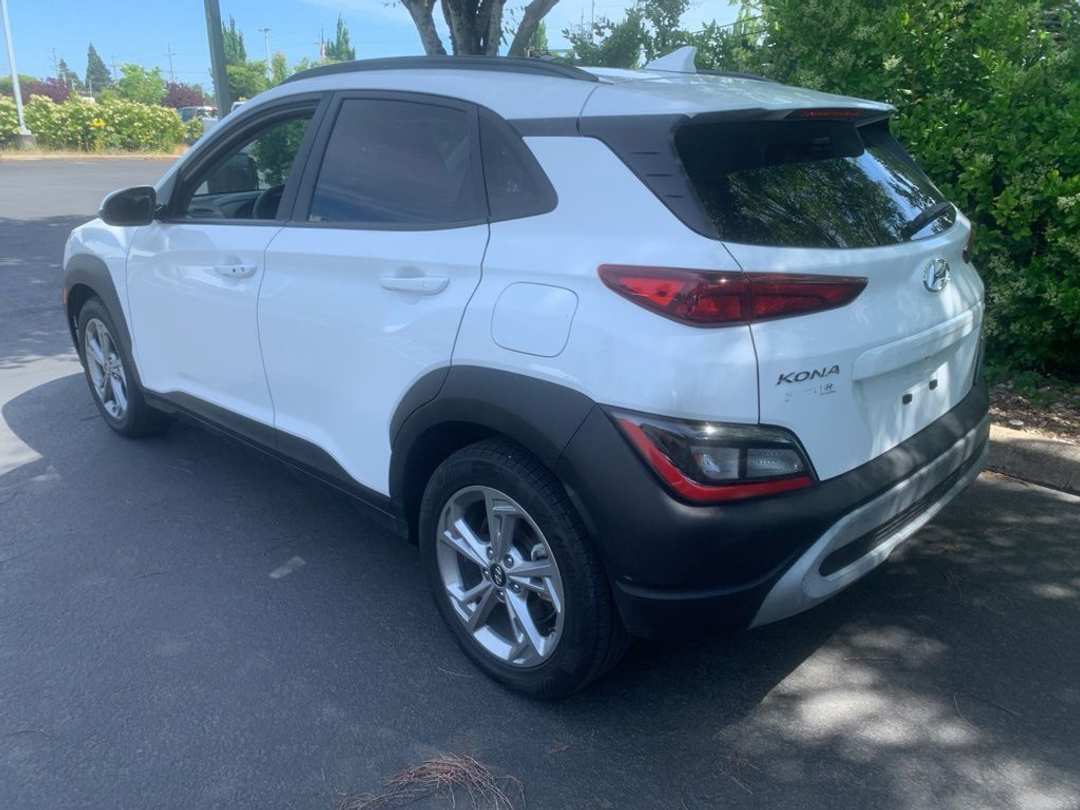 2023 Hyundai Kona SEL - Image 2