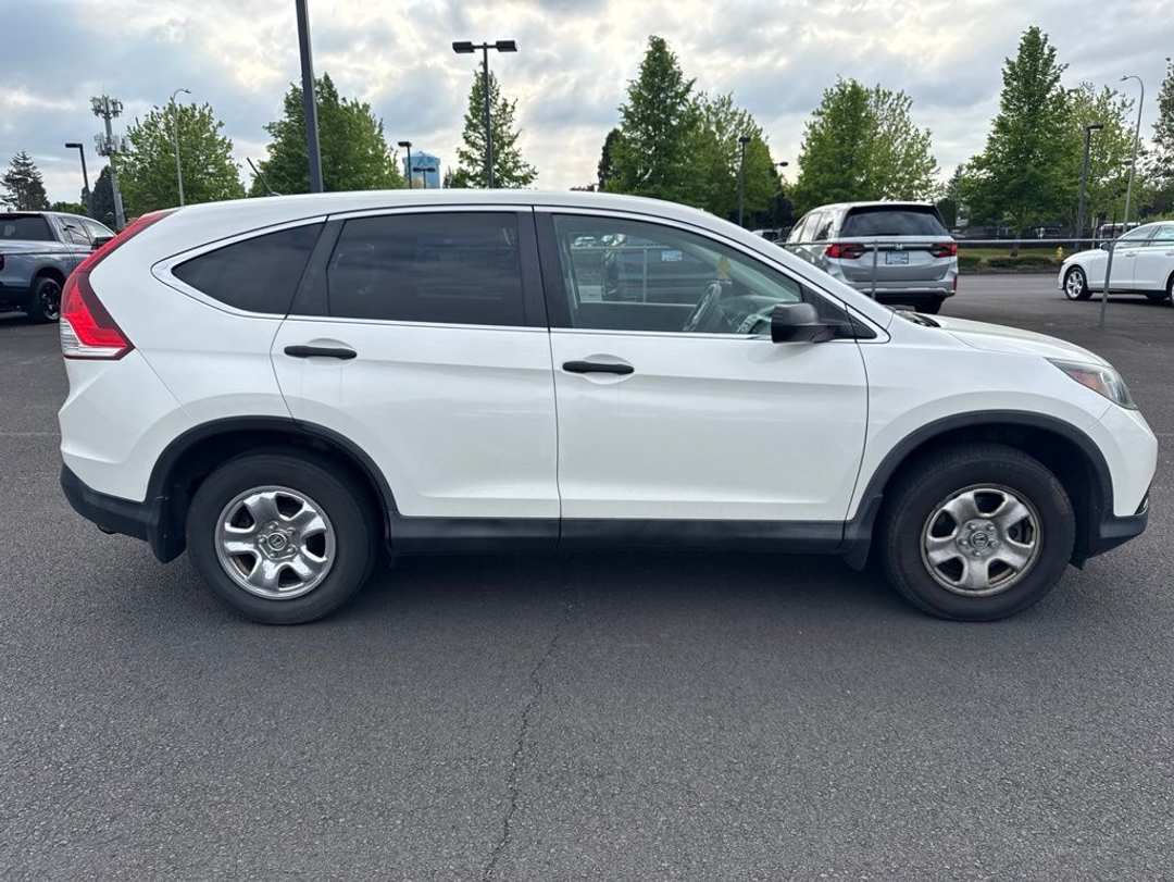 2014 Honda CR-V LX - Image 2