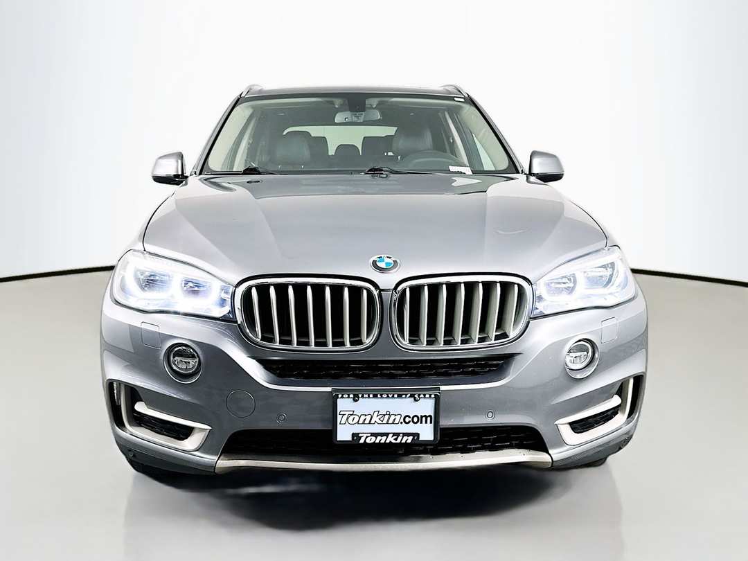 2016 BMW X5 xDrive35i - Image 2
