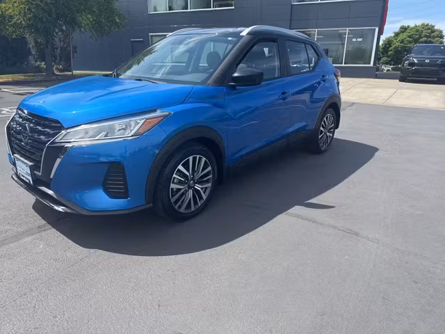 2021 Nissan Kicks SV
