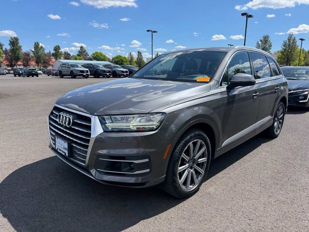 2019 Audi Q7 55 Prestige - Image 3