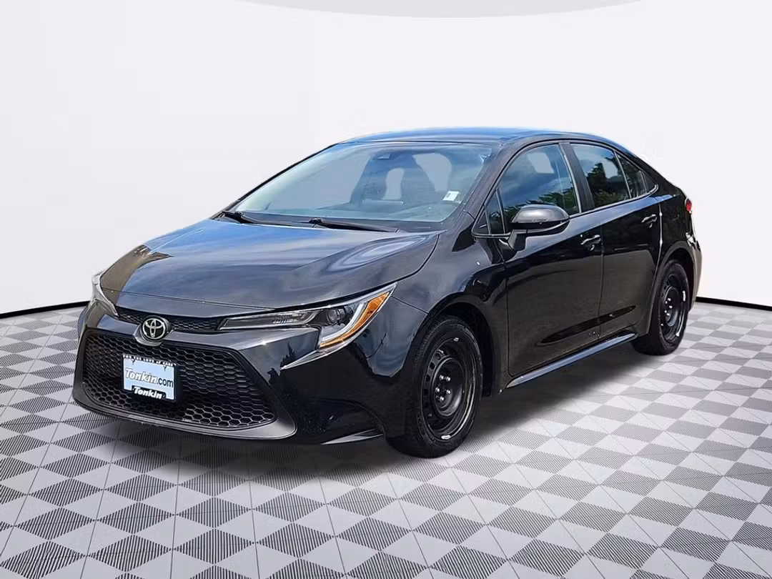 2022 Toyota Corolla LE - Image 2