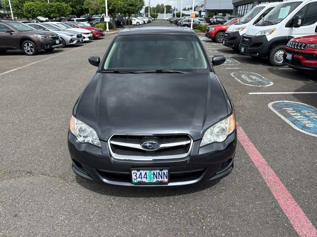 2009 Subaru Legacy 2.5i - Image 2