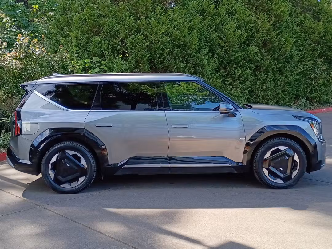 2024 Kia Ev9 Land - Image 3