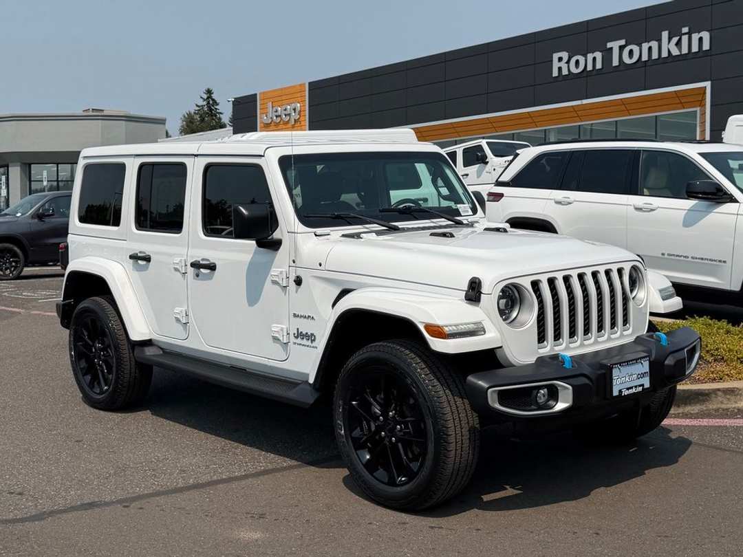 2023 Jeep Wrangler Sahara 4xe - Image 2