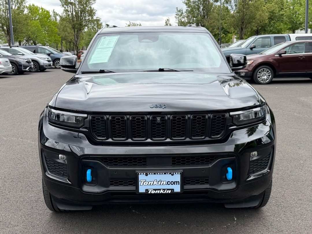 2024 Jeep Grand Cherokee 4xe - Image 3