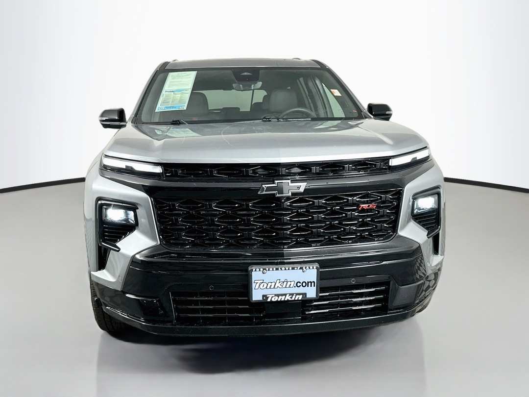 2024 Chevrolet Traverse RS - Image 2