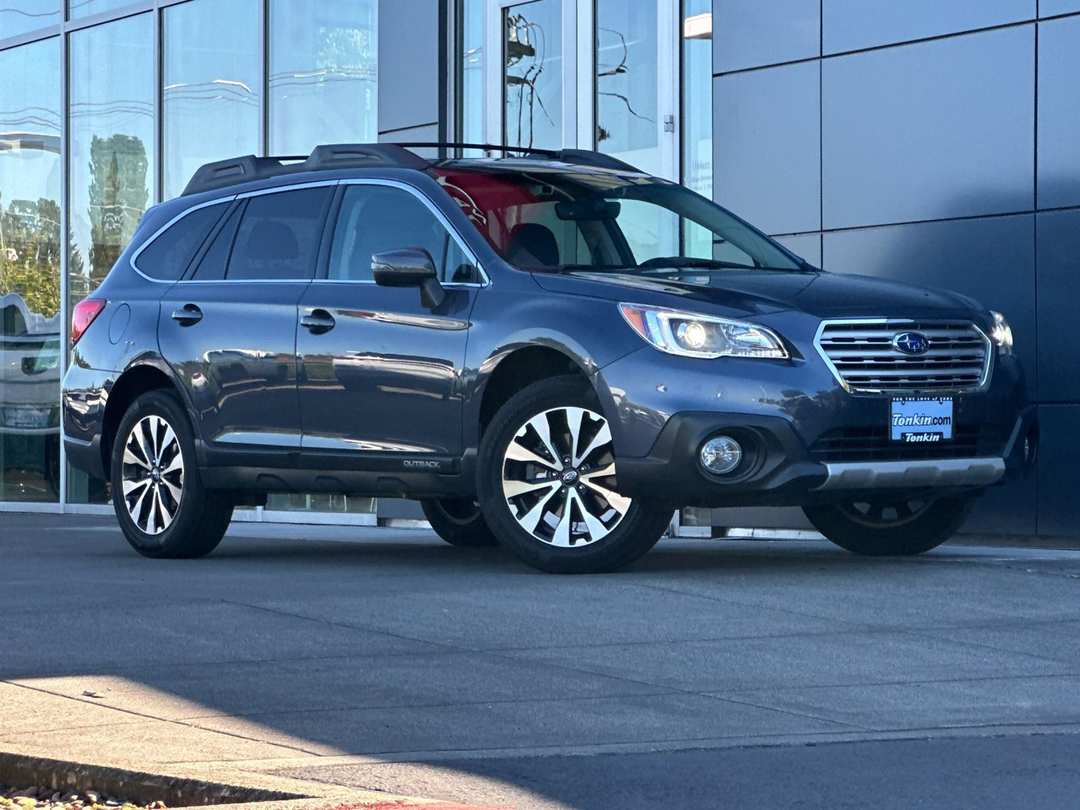2017 Subaru Outback 2.5i - Image 2