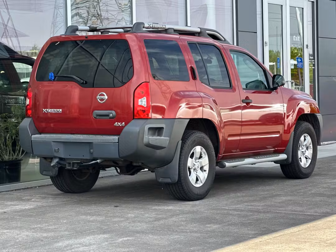 2010 Nissan Xterra S - Image 3