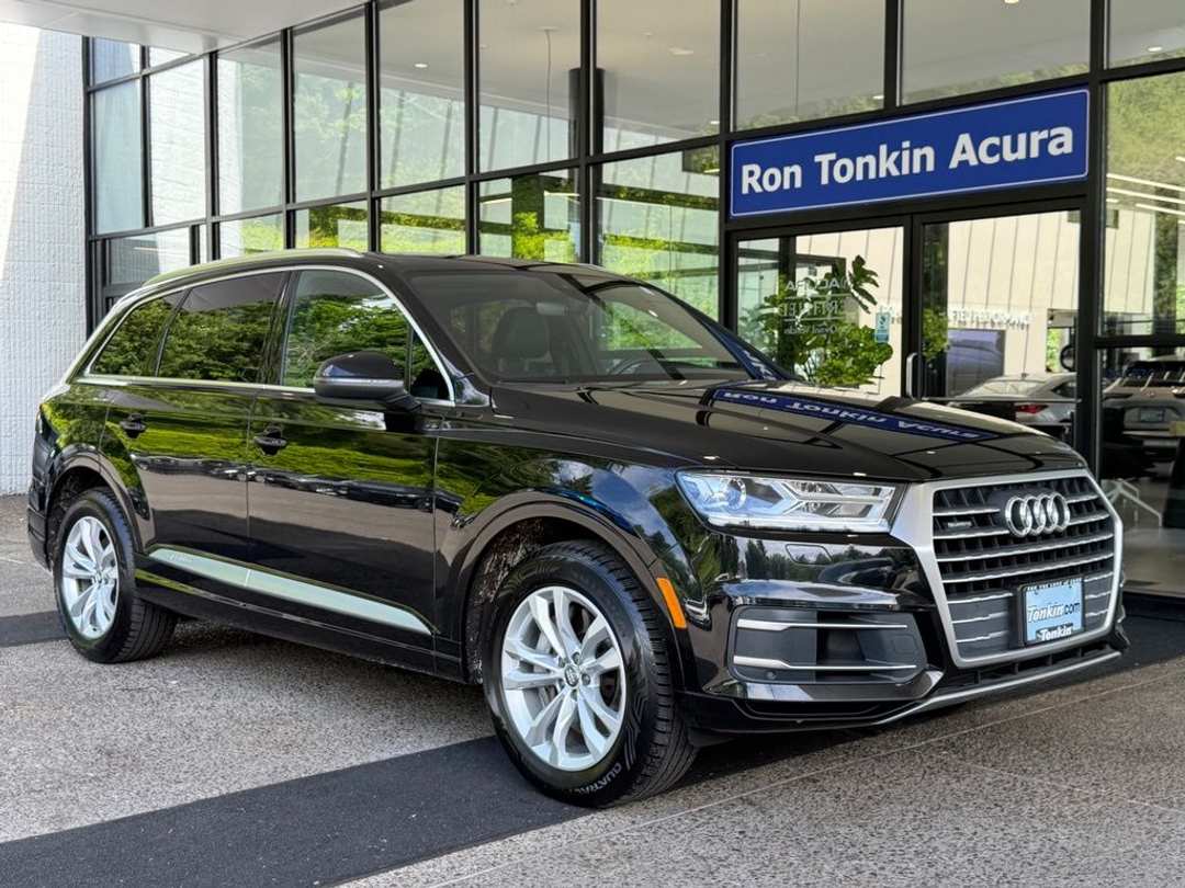 2019 Audi Q7 55 Premium - Image 2
