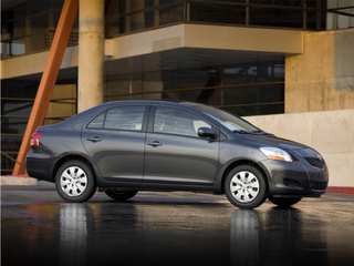2010 Toyota Yaris Base