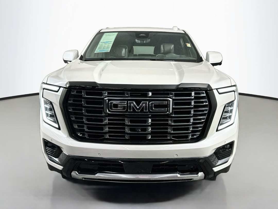 2025 GMC Yukon Denali Ultimate - Image 2