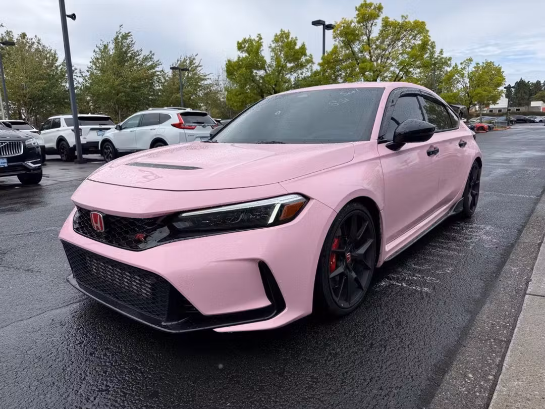 2025 Honda Civic Type R - Image 3