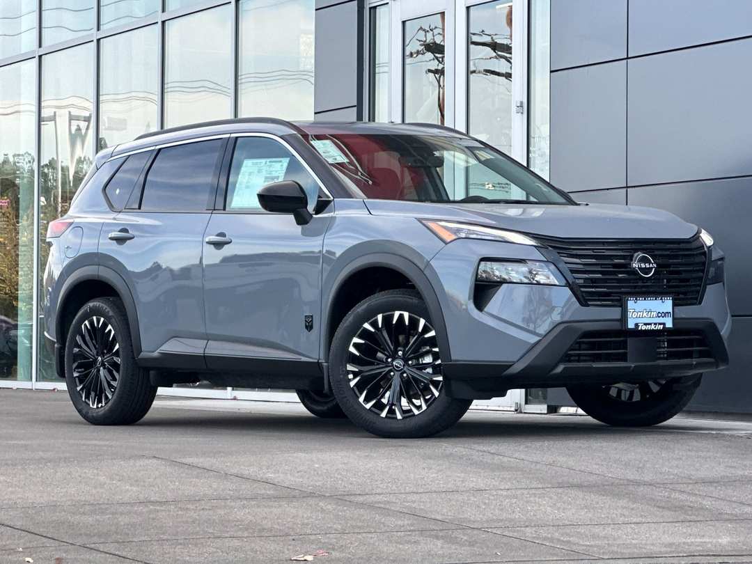 2026 Nissan Rogue Dark Armor - Image 2