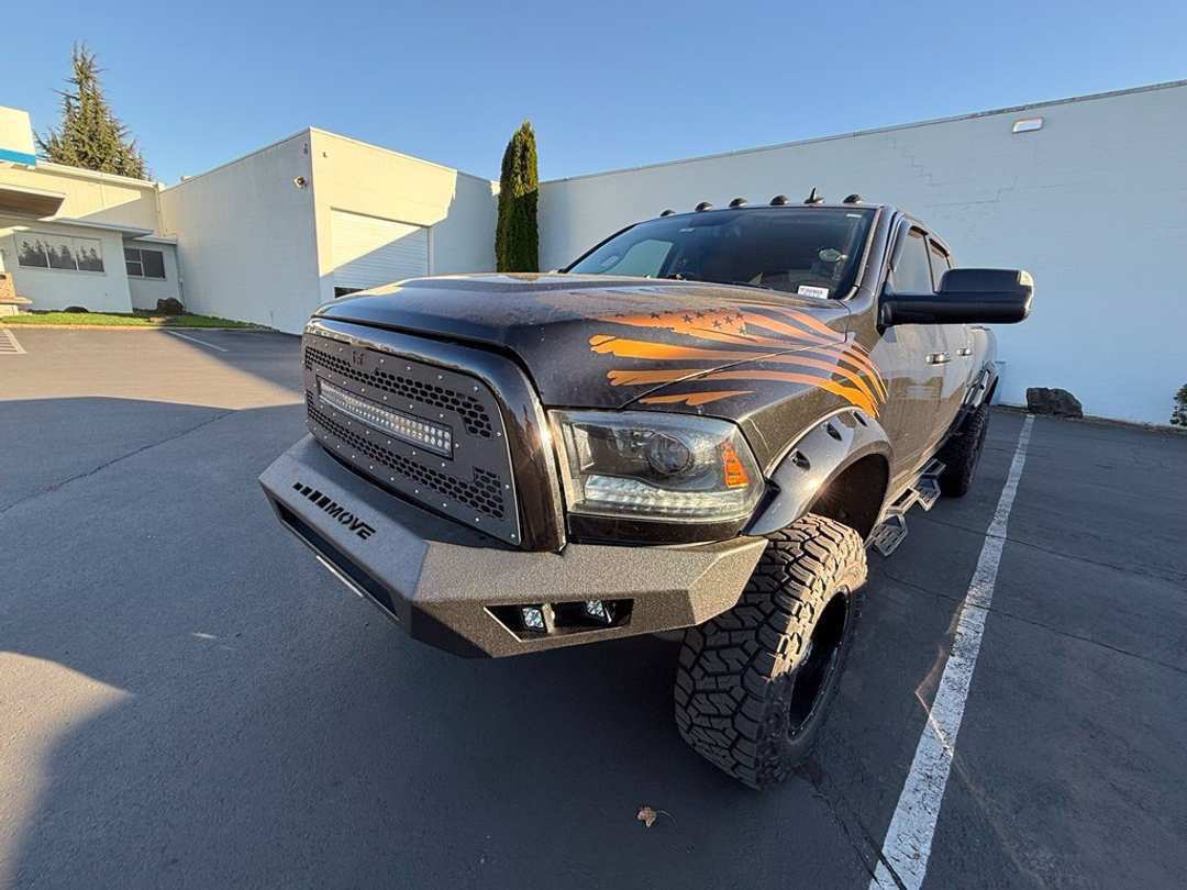 2015 Ram 2500 Laramie - Image 3