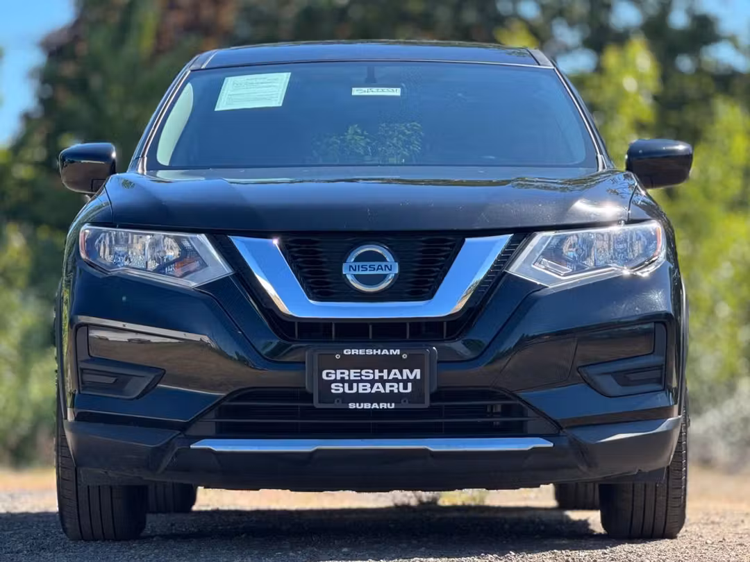 2018 Nissan Rogue S - Image 2